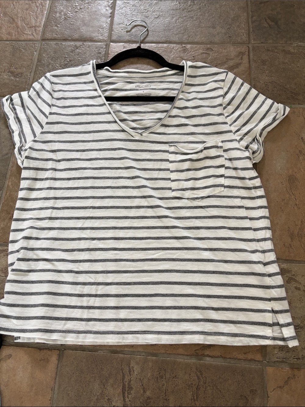 Pilcro Striped V-Neck Pocket Tee - White and Gray